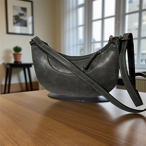 B.O.C. Crossbody Bag Purse Charcoal Embossed Floral Adjustable Strap Womens - Picture 7 of 10